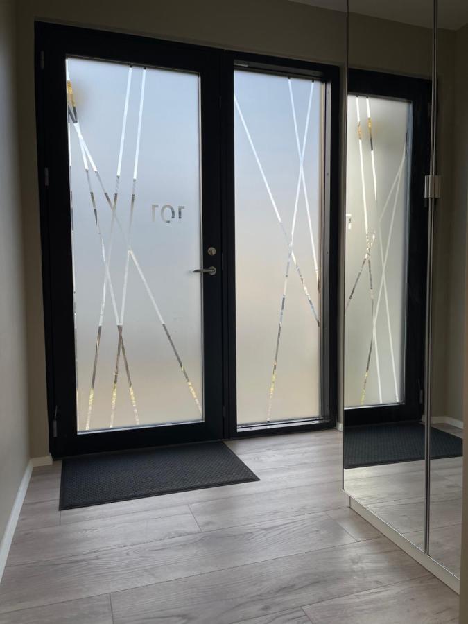 Keflavik Apartments 101 Екстер'єр фото